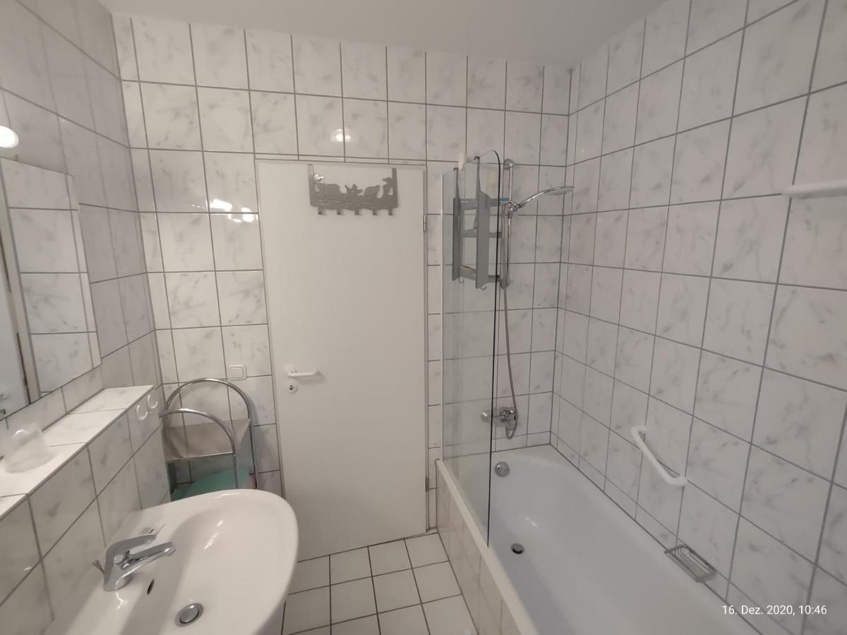 Ferienwohnung Am Hofgarten Langenfeld  エクステリア 写真
